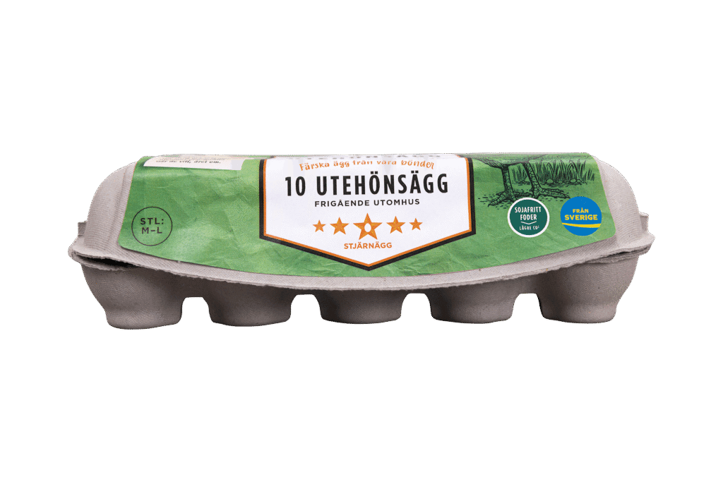 En grå kartong med 10 ägg, märkta på svenska som 10 Utehönsägg, med en grön etikett och blå och orange text som anger frigående ägg från Sverige.
