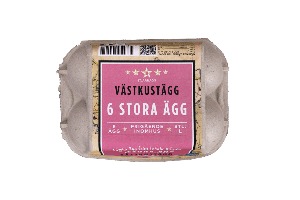 En kartong med ägg med en etikett.